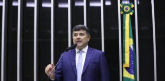 Projeto torna obrigatória presença de técnico de enfermagem em escolas de tempo integral Projeto torna obrigatória presença de técnico de enfermagem em escolas de tempo integral
