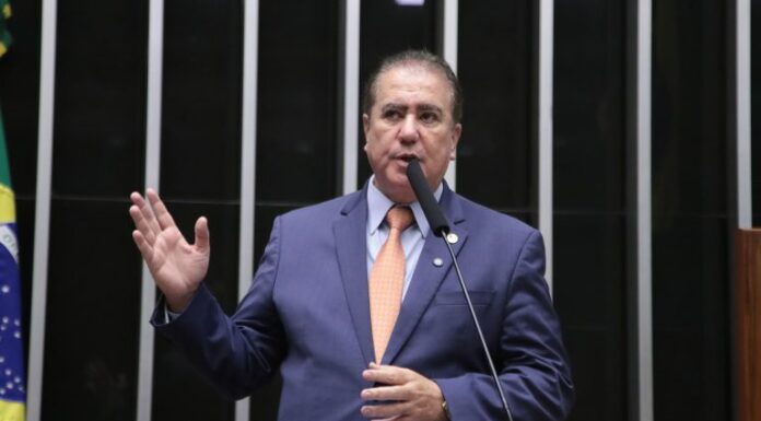 Proposta amplia rigor contra danos causados por torcidas organizadas Proposta amplia rigor contra danos causados por torcidas organizadas