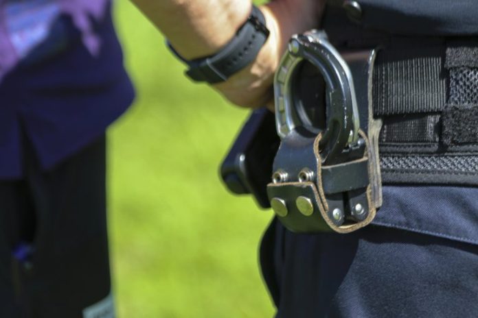Proposta cria cadastro nacional e amplia penas contra o crime organizado Proposta cria cadastro nacional e amplia penas contra o crime organizado