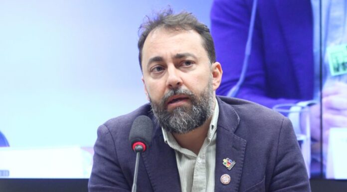 Proposta de Sistema Nacional de Saúde do Trabalhador pode reduzir mortes e doenças no trabalho, dizem especialistas Proposta de Sistema Nacional de Saúde do Trabalhador pode reduzir mortes e doenças no trabalho, dizem especialistas