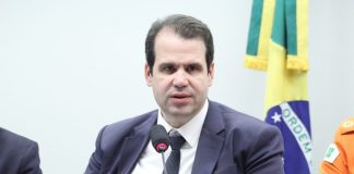 Proposta dobra limite de dedução para doação pela Lei Rouanet em região atingida por desastre Proposta dobra limite de dedução para doação pela Lei Rouanet em região atingida por desastre