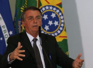 Presidente diz que deve vetar dinheiro para o fundo partidário