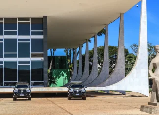 Maioria do STF mantém decisão de Dino que liberou emendas