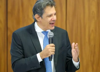 Isenção do IR será equivalente a um 14º salário, diz Haddad