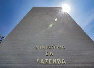Pacote de corte de gastos será apresentado a ministérios nesta terça