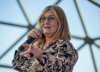 Presidenta da Caixa: Bolsa Família poderá ser pago com real digital