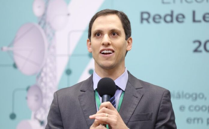 Rede Legislativa de Rádio deve ampliar alcance com novas emissoras e tecnologias Rede Legislativa de Rádio deve ampliar alcance com novas emissoras e tecnologias