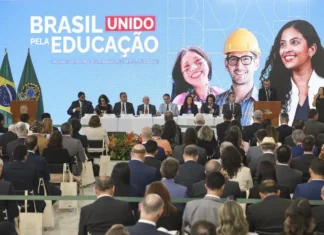Governo anuncia R$ 5,5 bi para obras e novos campi universitários