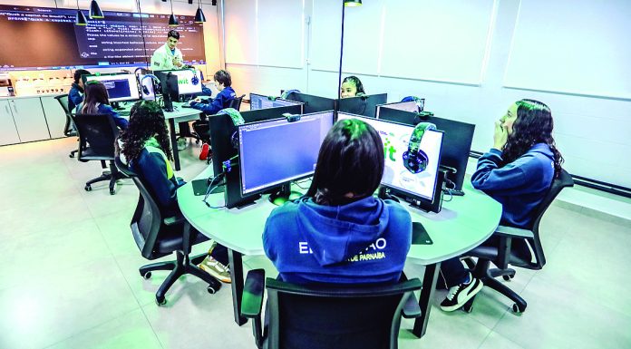 Nova sala maker chega à Fábrica de Programadores em Santana de Parnaíba