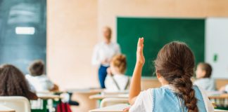 Sancionada lei que reajusta piso salarial dos professores da educação básica para R$ 5,1 mil Sancionada lei que reajusta piso salarial dos professores da educação básica para R$ 5,1 mil
