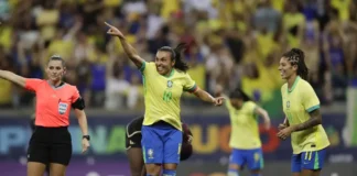 Renovada, seleção feminina goleia Jamaica na Arena Pernambuco