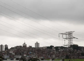 Defesa Civil emite alerta para chuva intensa em São Paulo