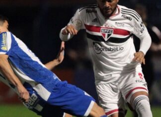 São Paulo perde pênalti e chance de liderança em empate com o Avaí
