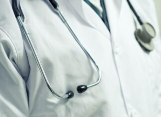 Após reunião com prefeitura, médicos de SP mantêm greve na quarta