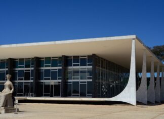 STF: relator vota por ampliar isenção de taxa de inscrição no Enem