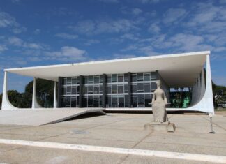 Ministra do STF envia inquérito contra Ribeiro para a Justiça Federal