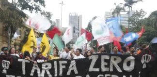Passe Livre faz manifestação em São Paulo contra aumento da tarifa