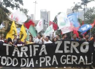 Passe Livre faz manifestação em São Paulo contra aumento da tarifa
