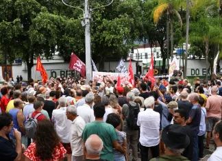 Ato pede centro de memória em quartel que abrigou DOI-Codi no RJ