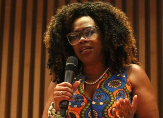 Ativista da Costa Rica espera ver presidente negra no Brasil