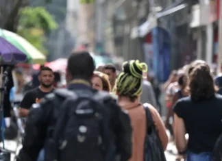 Campanha alerta para o câncer de rim, doença geralmente assintomática