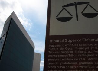 Justiça Eleitoral recebe 1,3 mil denúncias de propaganda irregular