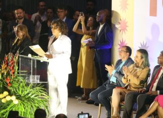 Cultura forte auxilia em áreas como emprego e educação, diz ministra