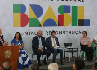 Governo libera R$ 2,44 bilhões extras para universidades