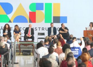 Lei transforma agentes comunitários em profissionais de saúde