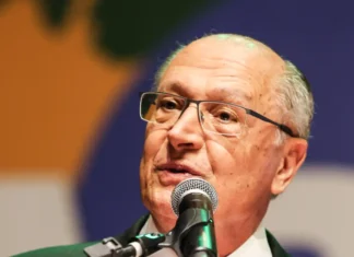 Selo Verde ajudará a neoindustrialização do Brasil, diz Alckmin