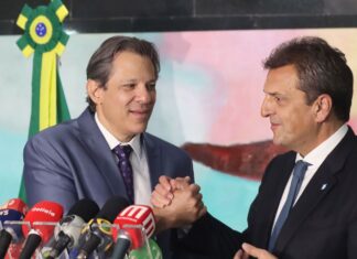 Brasil e Argentina negociam acordo de US$ 600 milhões para exportações