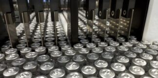 Fiocruz espera receber três lotes de IFA neste domingo