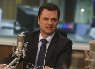 Brasileiro terá tranquilidade para ir às urnas, diz ministro