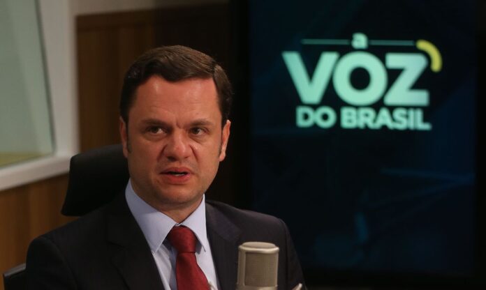 voz_pf_2311213510